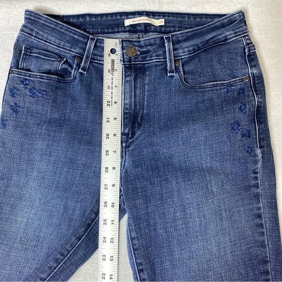Levi's Jeans Women's W28 Blue Mid Rise Skinny Leg Flower Embroidery Casual Denim - Picture 15 of 16